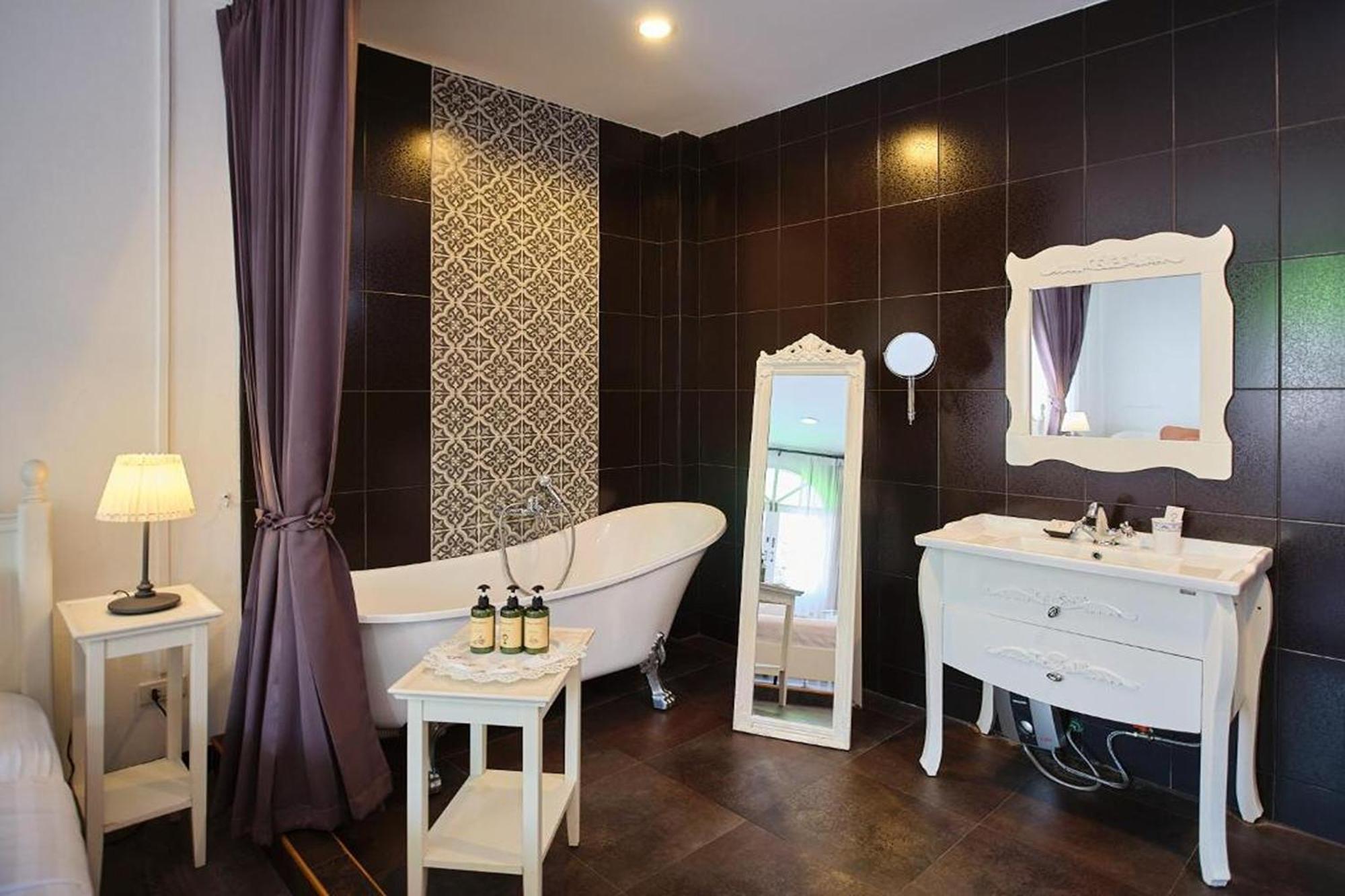 Nidhra Lanna Hotel Chiang Mai Eksteriør bilde