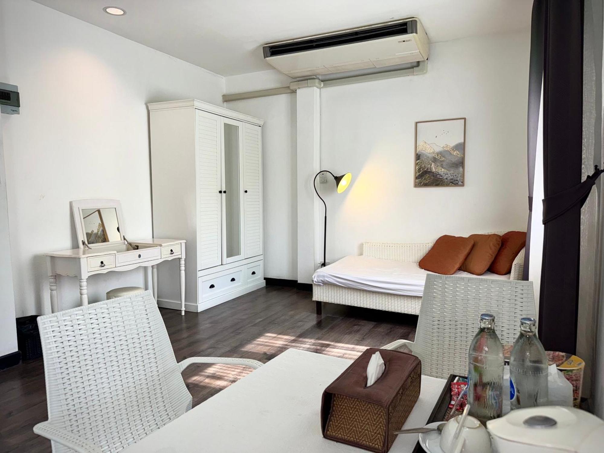 Nidhra Lanna Hotel Chiang Mai Eksteriør bilde