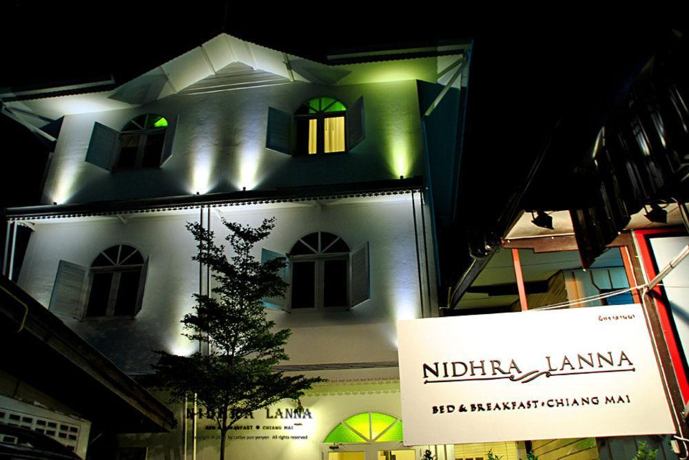 Nidhra Lanna Hotel Chiang Mai Eksteriør bilde